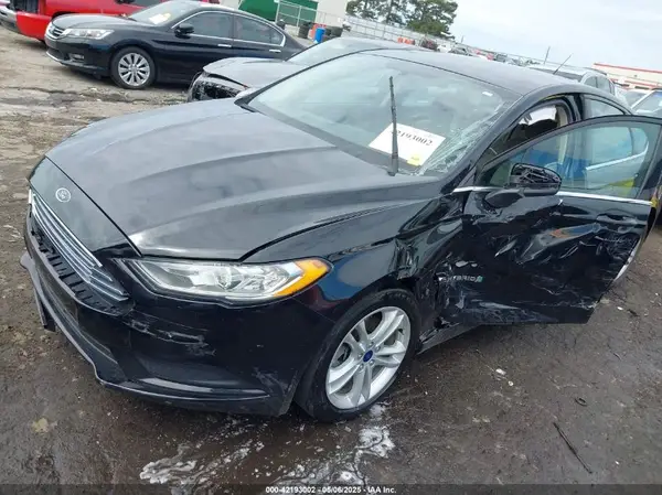3FA6P0UU6JR174441 2018 FORD FUSION - Image 2