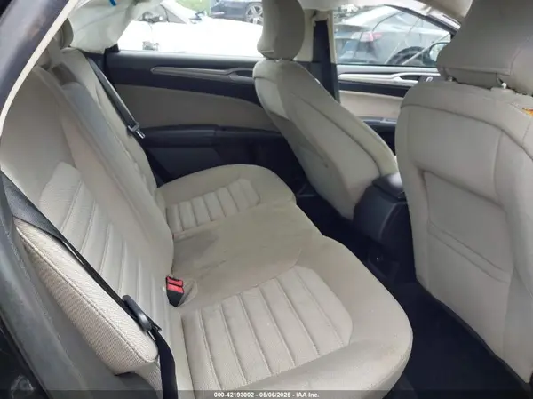 3FA6P0UU6JR174441 2018 FORD FUSION - Image 8