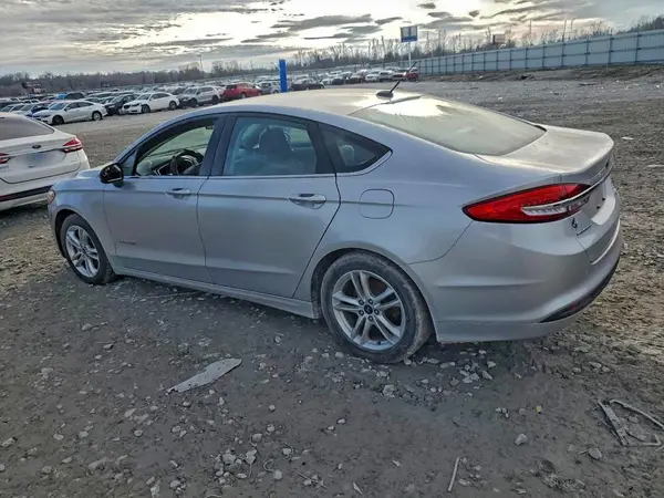 3FA6P0UU6JR234606 2018 FORD FUSION - Image 2