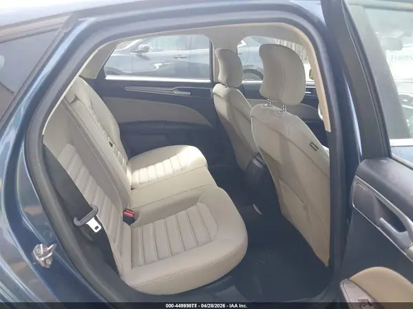 3FA6P0UU6JR243614 2018 FORD FUSION - Image 8