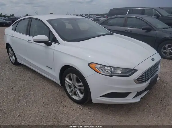 3FA6P0UU6JR254449 2018 FORD FUSION - Image 1