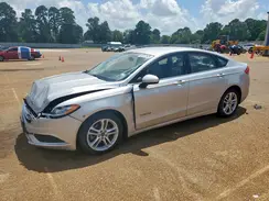 3FA6P0UU6JR261675 2018 FORD FUSION