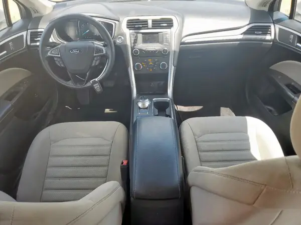 3FA6P0UU6JR261675 2018 FORD FUSION - Image 8
