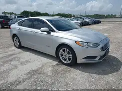 3FA6P0UU6JR271509 2018 FORD FUSION