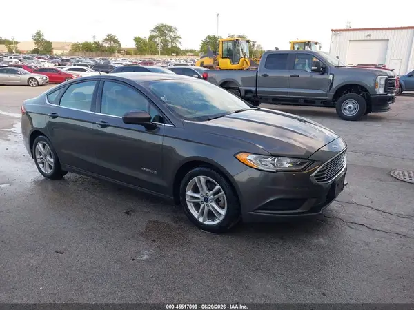 3FA6P0UU6JR279111 2018 FORD FUSION - Image 1