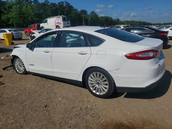 3FA6P0UU7GR126584 2016 FORD FUSION - Image 2