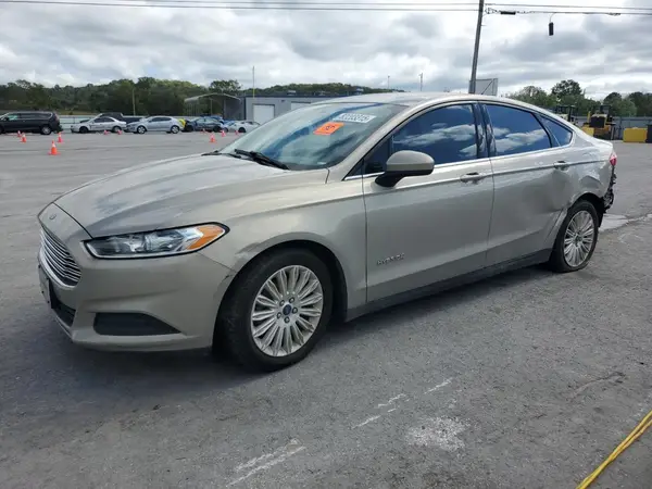 3FA6P0UU7GR163196 2016 FORD FUSION - Image 1