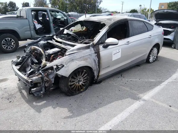3FA6P0UU7GR218603 2016 FORD FUSION - Image 2