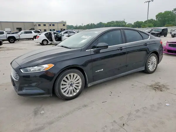 3FA6P0UU7GR269972 2016 FORD FUSION - Image 1