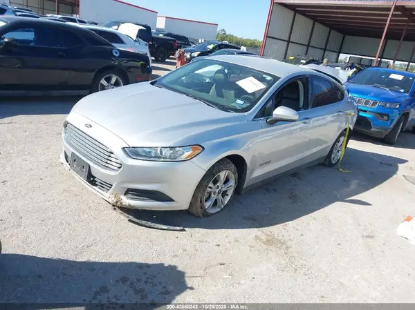 3FA6P0UU7GR354312 2016 FORD FUSION - Image 2