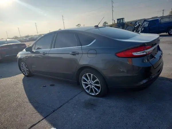 3FA6P0UU7HR183448 2017 FORD FUSION - Image 2