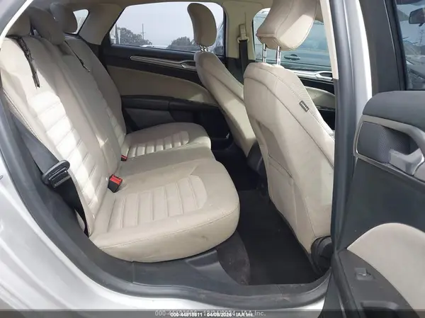 3FA6P0UU7HR330805 2017 FORD FUSION - Image 8
