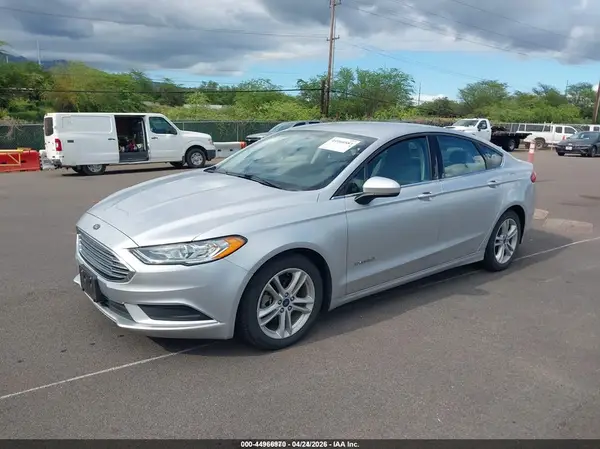 3FA6P0UU7JR101269 2018 FORD FUSION - Image 2