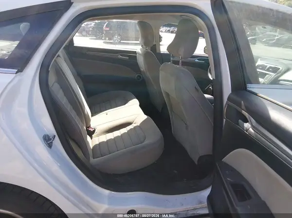 3FA6P0UU7JR122607 2018 FORD FUSION - Image 8