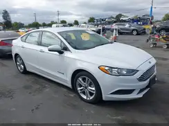 3FA6P0UU7JR125412 2018 FORD FUSION