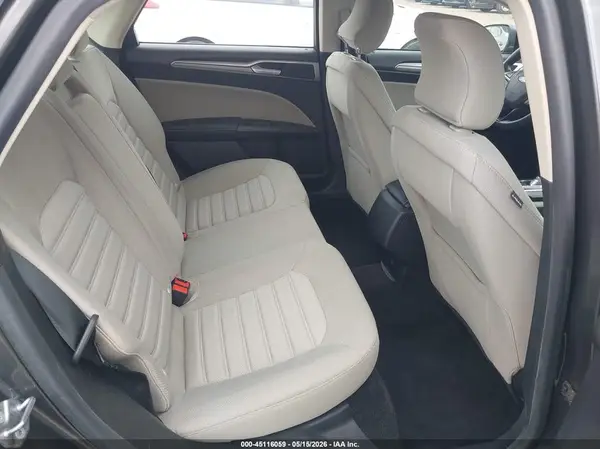 3FA6P0UU7JR235750 2018 FORD FUSION - Image 8
