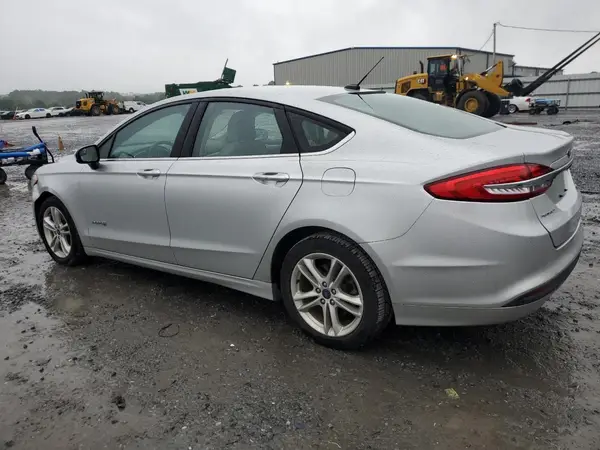 3FA6P0UU7JR235859 2018 FORD FUSION - Image 2