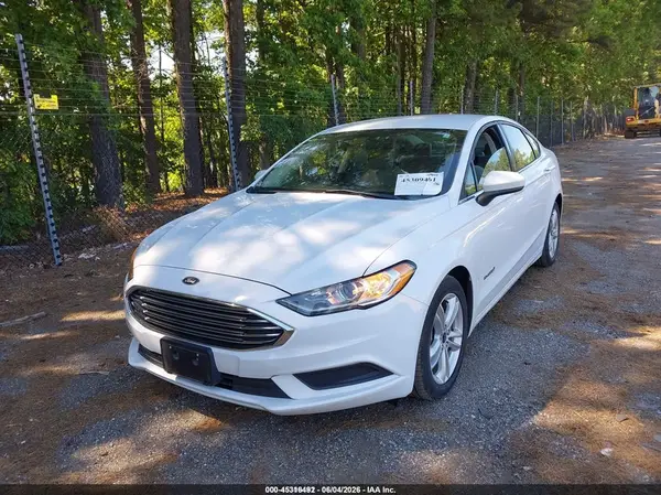 3FA6P0UU7JR254623 2018 FORD FUSION - Image 2