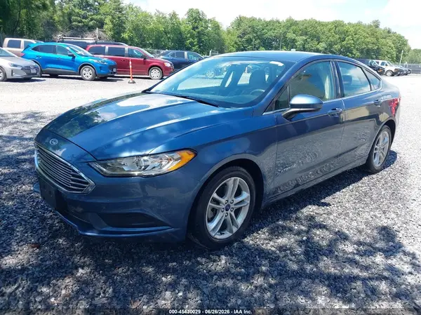 3FA6P0UU7JR273687 2018 FORD FUSION - Image 2
