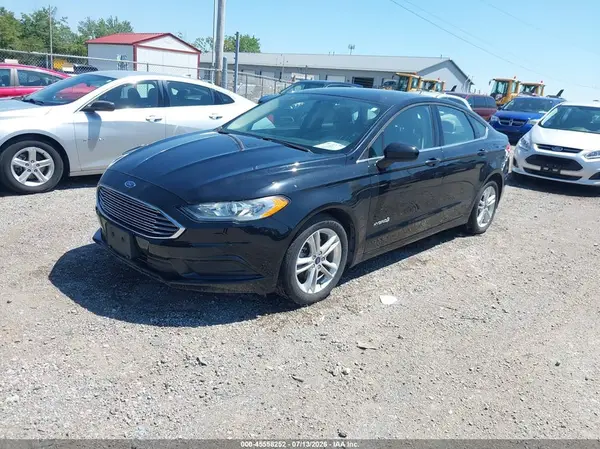 3FA6P0UU7JR279084 2018 FORD FUSION - Image 2