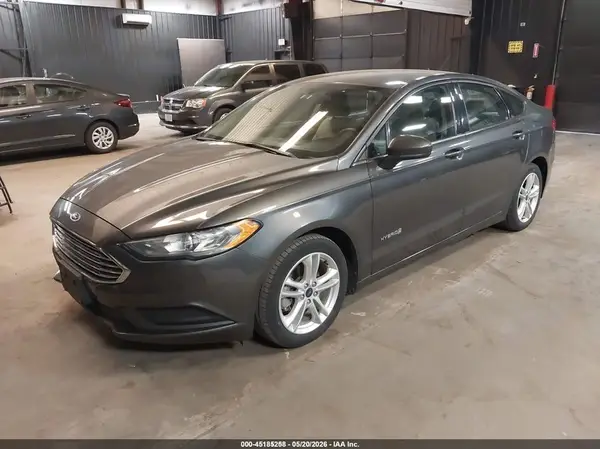 3FA6P0UU7JR282020 2018 FORD FUSION - Image 2