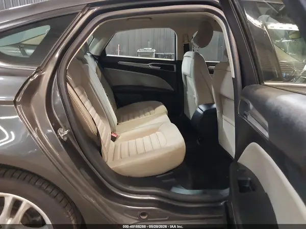 3FA6P0UU7JR282020 2018 FORD FUSION - Image 8