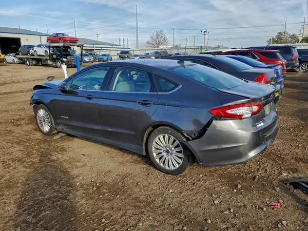 3FA6P0UU8GR155429 2016 FORD FUSION - Image 2