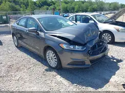 3FA6P0UU8GR203365 2016 FORD FUSION