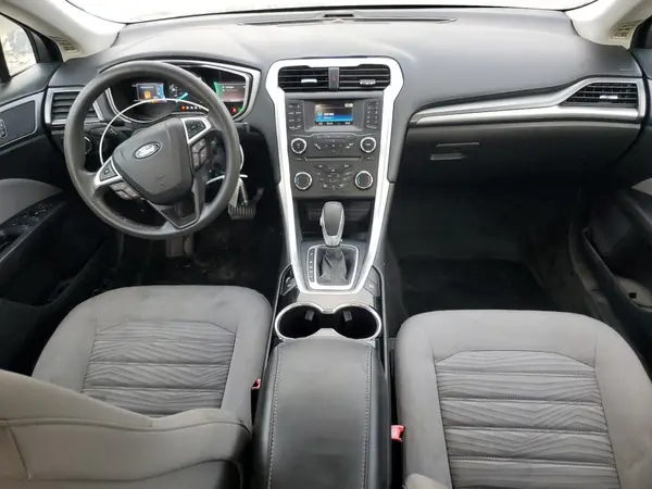 3FA6P0UU8GR235880 2016 FORD FUSION - Image 8