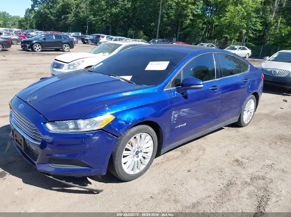 3FA6P0UU8GR238035 2016 FORD FUSION - Image 2