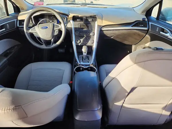 3FA6P0UU8GR250833 2016 FORD FUSION - Image 8