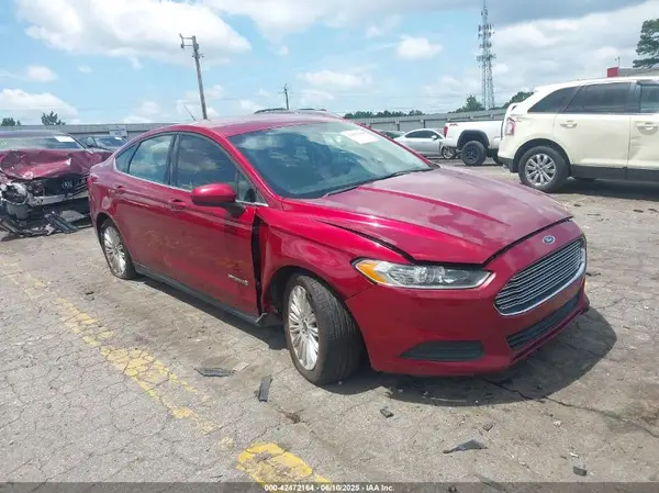 3FA6P0UU8GR324526 2016 FORD FUSION - Image 1