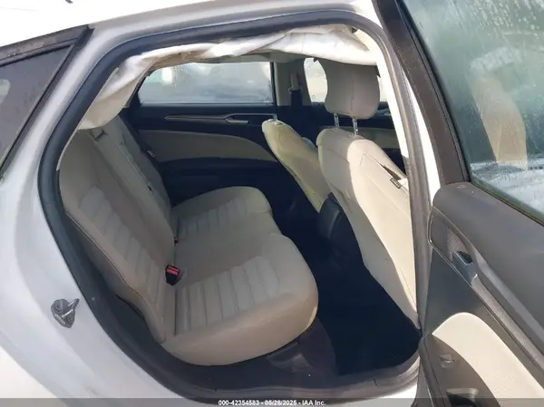 3FA6P0UU8HR126935 2017 FORD FUSION - Image 8
