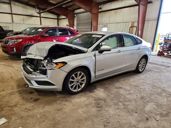 3FA6P0UU8HR263602 2017 FORD FUSION - Image 1