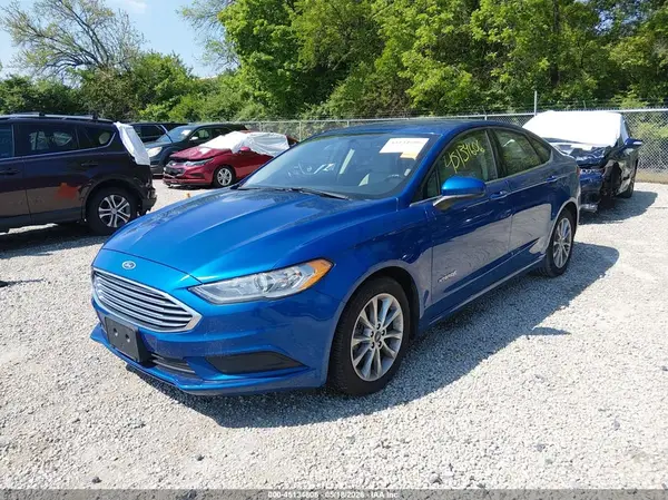 3FA6P0UU8HR345104 2017 FORD FUSION - Image 2