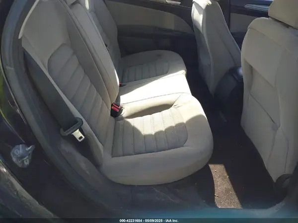3FA6P0UU8HR360637 2017 FORD FUSION - Image 8