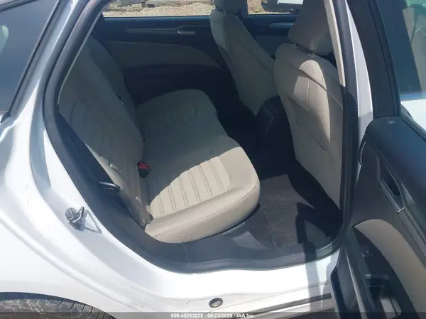 3FA6P0UU8JR100177 2018 FORD FUSION - Image 8