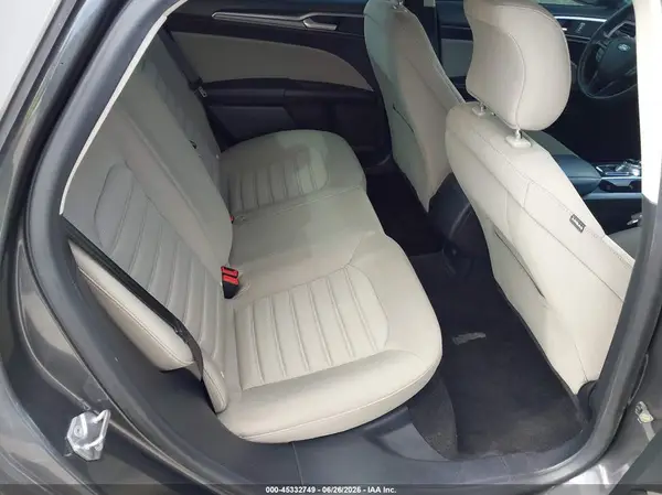 3FA6P0UU8JR100258 2018 FORD FUSION - Image 8