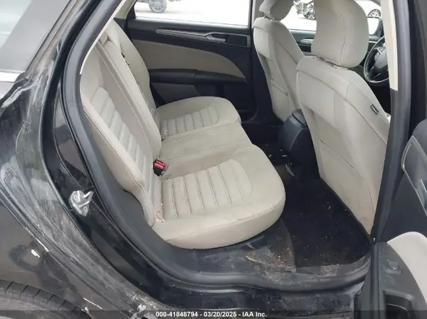3FA6P0UU8JR100423 2018 FORD FUSION - Image 8