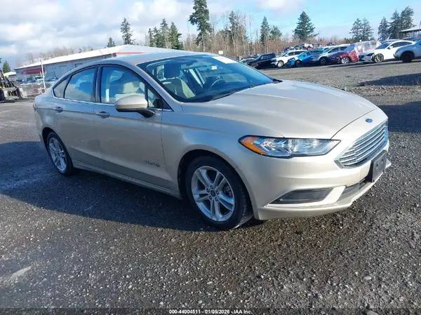 3FA6P0UU8JR122079 2018 FORD FUSION - Image 1