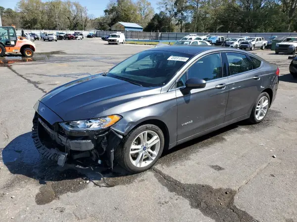 3FA6P0UU8JR122440 2018 FORD FUSION - Image 1