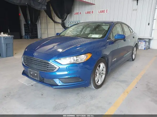 3FA6P0UU8JR122468 2018 FORD FUSION - Image 2