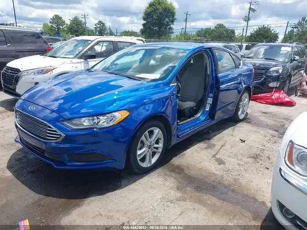 3FA6P0UU8JR145085 2018 FORD FUSION - Image 2