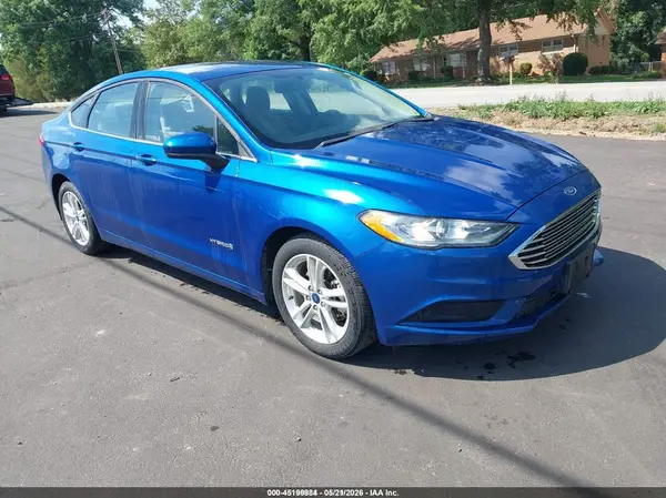 3FA6P0UU8JR254405 2018 FORD FUSION - Image 1