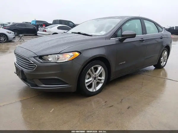 3FA6P0UU8JR273679 2018 FORD FUSION - Image 2