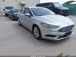 3FA6P0UU8JR278963 2018 FORD FUSION