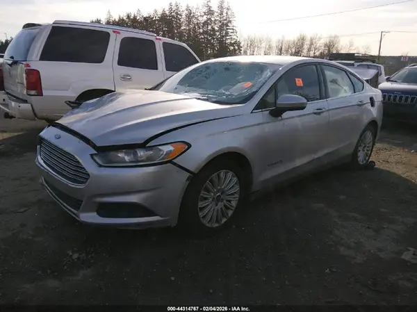 3FA6P0UU9GR251506 2016 FORD FUSION - Image 2