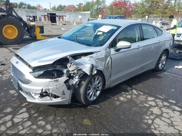 3FA6P0UU9HR145266 2017 FORD FUSION - Image 2