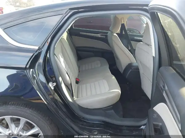 3FA6P0UU9HR196654 2017 FORD FUSION - Image 8