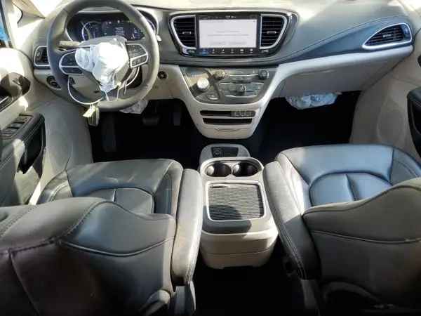 3FA6P0UU9HR217549 2017 FORD FUSION - Image 8